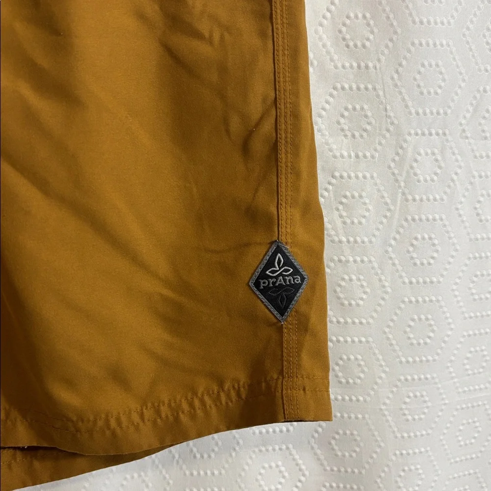 PrAna Breathe Mojo Athletic Shorts Large